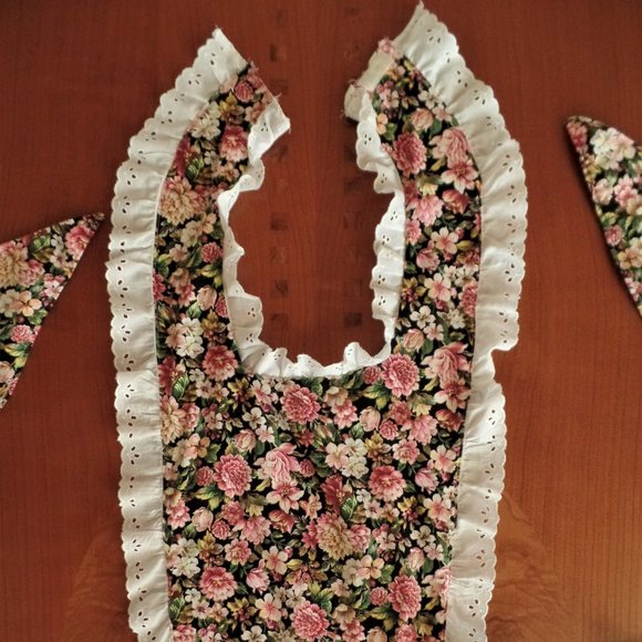 EUC- CUSTOM MADE, VINTAGE LOOK HOSTESS APRON - Picture 5 of 7